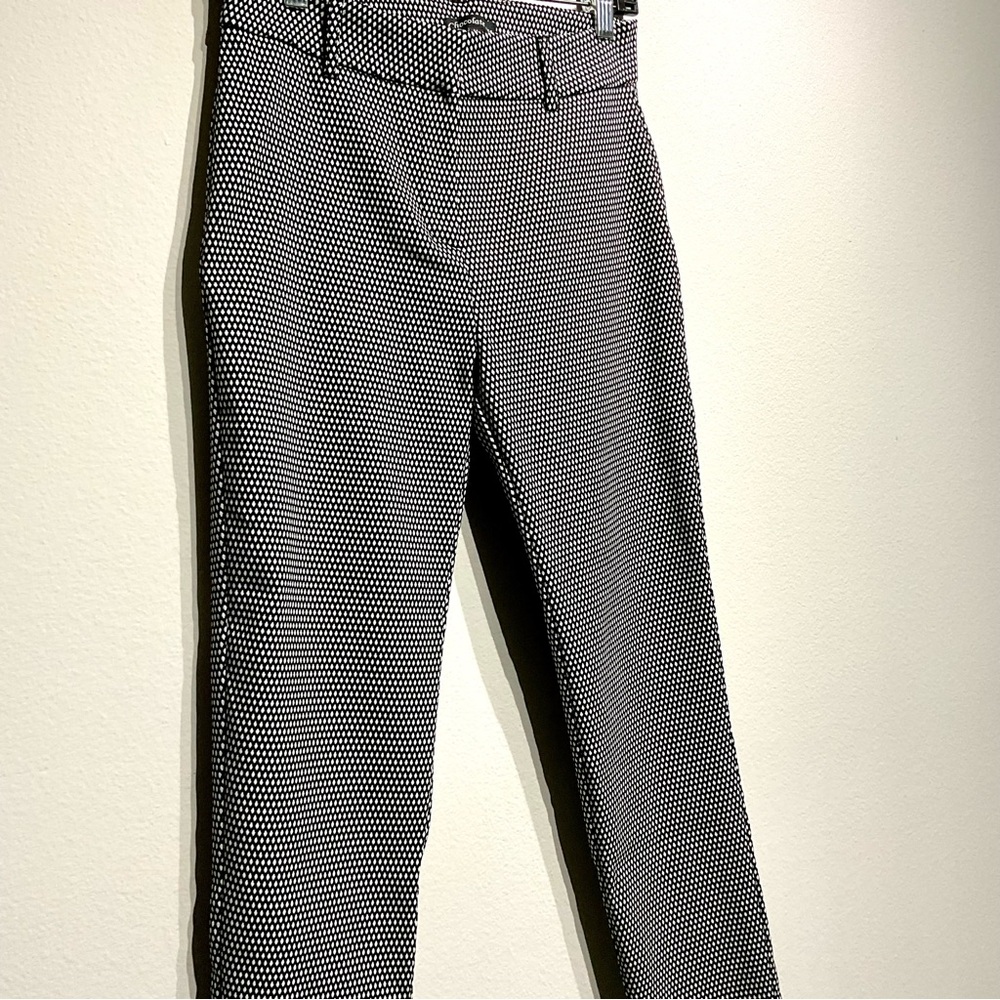Chocolate Black and White Slim-Fit Trousers Size M. Stretch Fabric. - Picture 6 of 11